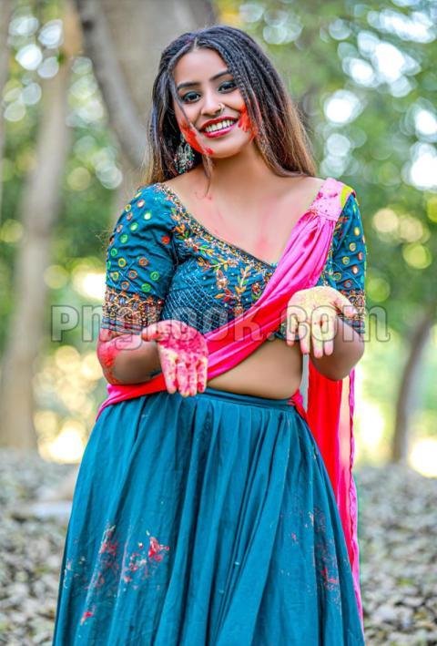 Happy holi cute girl images